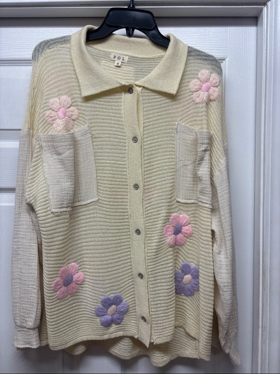 POL Sweaters - POL Cream Button-Front Cardigan with Pink & Lavender Embroidered Flowers Small